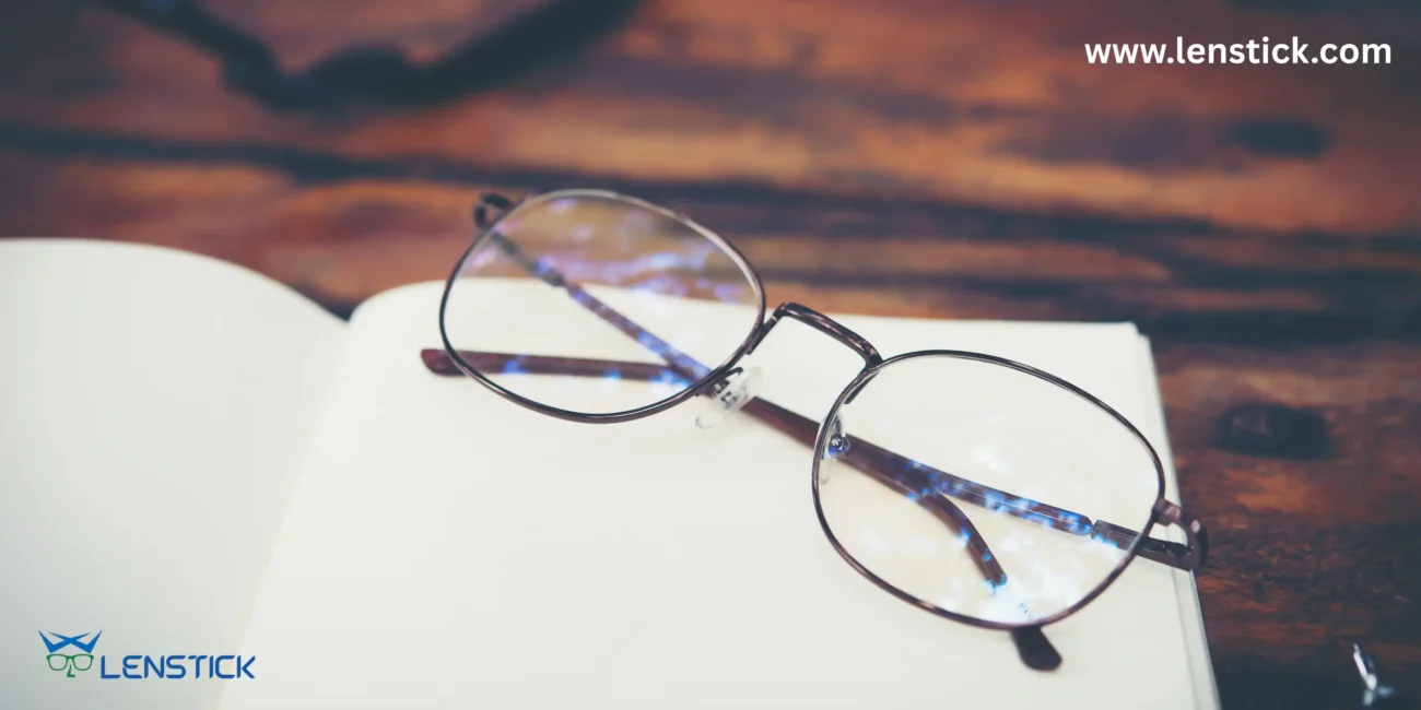 Workspace desk scaled